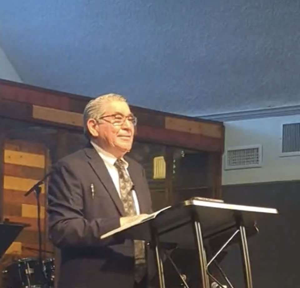 Pastor Juan Martinez